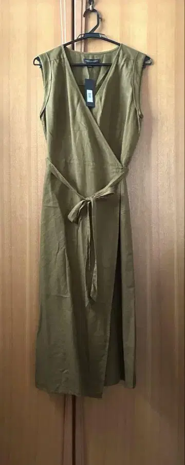 미사용 BANANA REPUBLIC 슬리브리스 랩 원피스 6 (M~L)