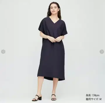 [ 새상품 ] 유니클로/린넨 블렌드 코쿤 원피스 네이비 V넥 M