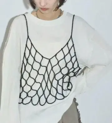 비즈 뷔스티에 블랙