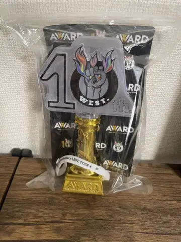 WEST. 10th Anniversary Award 골드