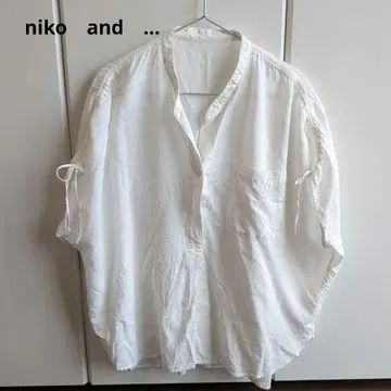 niko and - 화이트 반팔 셔츠 L 사이즈
