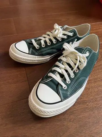 CONVERSE 다크 그린 스니커즈