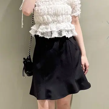 SNIDEL 헴 플레어 아스카 숏 팬츠 0 블랙