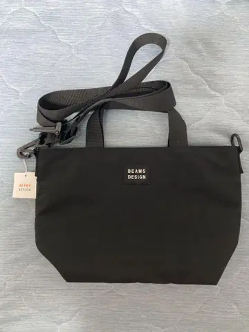 BEAMS DESIGN 블랙 숄더백