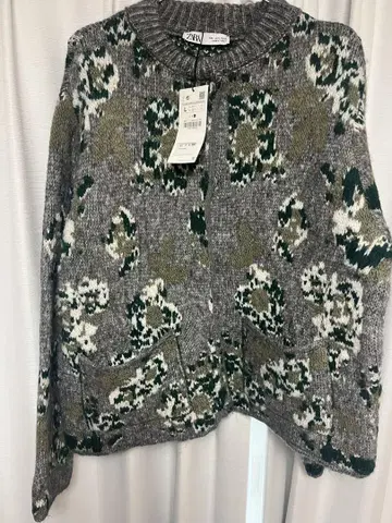 새상품 ZARA 니트 가디건