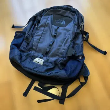 THE NORTH FACE 네이비 백팩