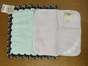 택 포함 새상품 근자와 레이스 타월 손수건 팬더 등 2개 세트