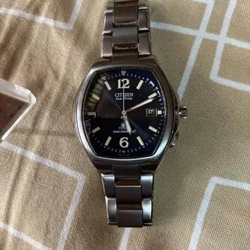 CITIZEN Eco-Drive 라디오 컨트롤 시계
