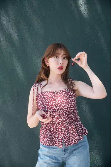 Cherry Pattern Strap Top herlipto