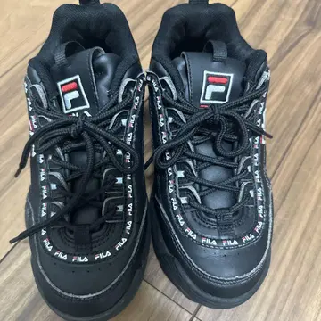FILA 블랙 스니커즈 23센치 새상품급
