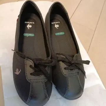le coq sportif 블랙 스니커즈 펌프스