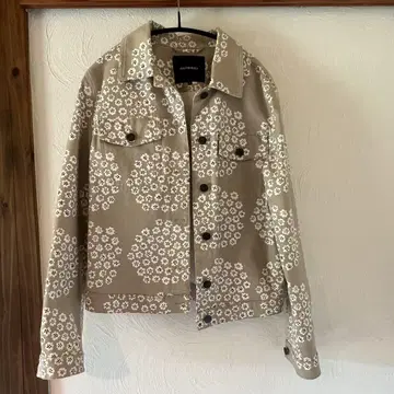 귀한 새상품급 marimekko 꽃무늬 데님 자켓 푸케티 34