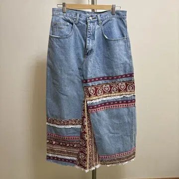 GUESS 자수 데님 롱 스커트