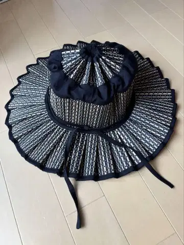 [로나 머레이] ISLAND CAPRI HAT Melbourne