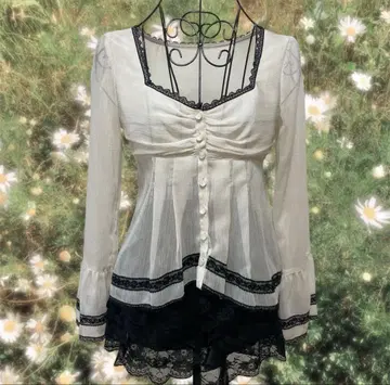 L'ST ROSE 블라우스
