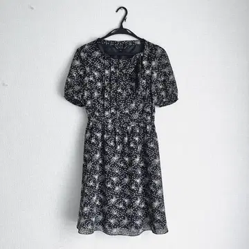 To be by agnes b 원피스 목 부분 리본