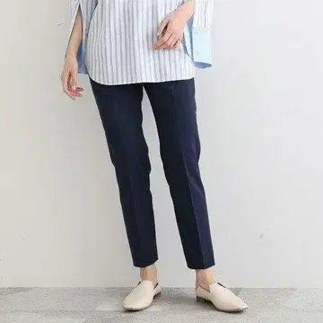 INDIVI 스타일업 테이퍼드 팬츠