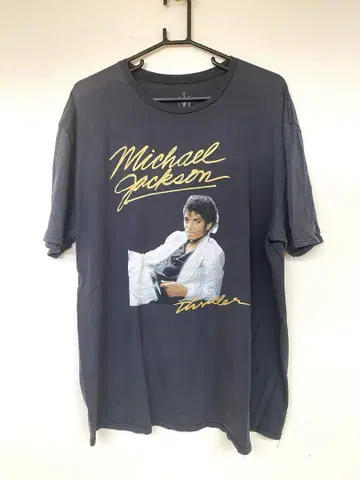 초레어 MICHAEL JACKSON THRILLER 마이클 잭슨