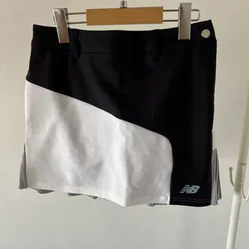 New Balance 골프 플리츠 스커트