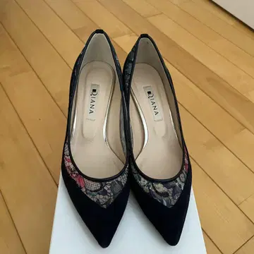 DIANA 네이비 레이스 펌프스 22.5cm