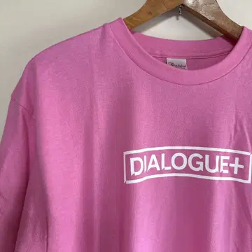 DIALOGUE+ 우치야마 유리나 멤버 컬러 T셔츠