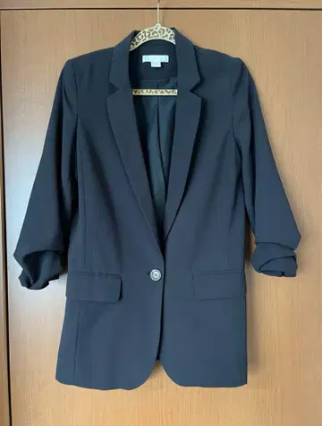 H&M 테일러드 자켓 블랙