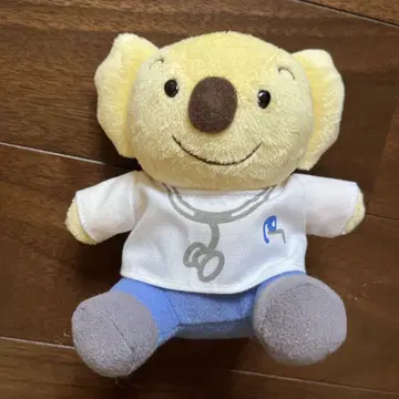 코알라 봉제 인형 의사 복장