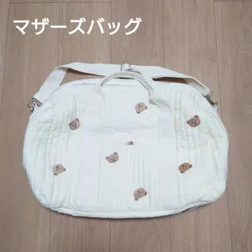 크림색 자수 마더백