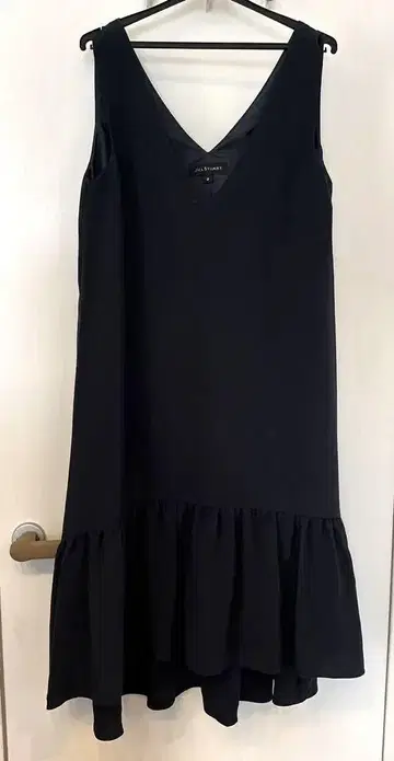 [JILLSTUART] V넥 슬리브리스 원피스 프릴 디자인 사이즈 2