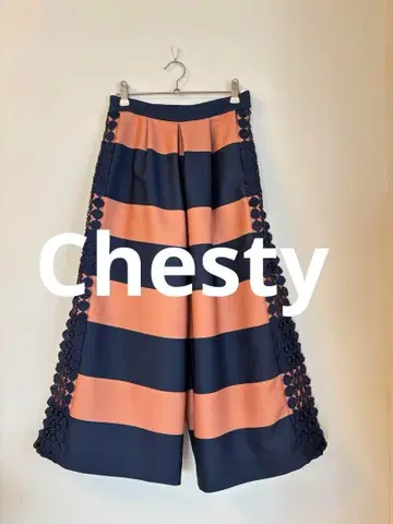 컨디션 최상 Chesty 체스티 멀티 보더 와이드 팬츠 가우초 팬츠