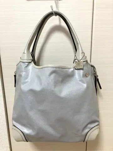 [ 새상품급 ] PELLE BORSA 페레보르사 토트백 수납력 발군