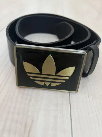 adidas 천연 가죽 벨트 100cm 골드 배지