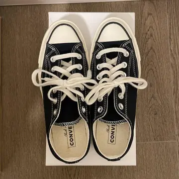 CONVERSE Chuck Taylor 블랙 스니커즈