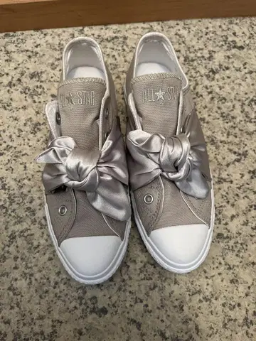 ALL STAR 새틴 리본 스니커즈