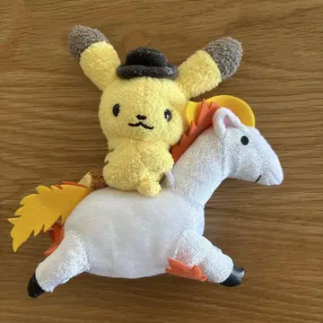 피카츄 봉제인형