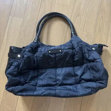 kate spade 퀼팅 블랙 백