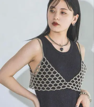 실버 비즈 네트 짜임 뷔스티에
