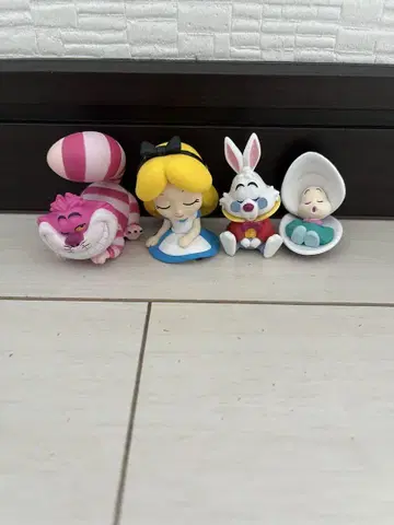 어깨쿵 Fig. 이상한 나라의 앨리스 4종 컴플리트 세트