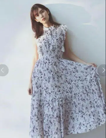 SNIDEL 프릴 플리츠 원피스