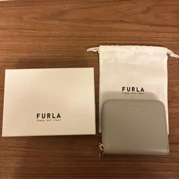 FURLA 지갑