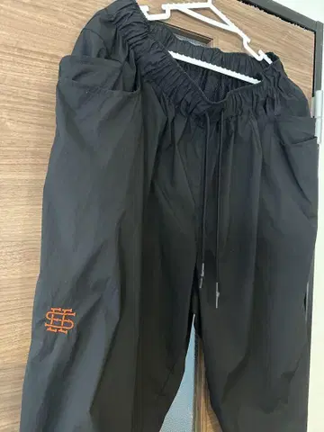 SEE SEE BAGGY NYLON PANTS 씨씨 나일론 팬츠