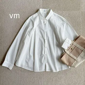vm*A 라인 코튼 셔츠 블라우스 화이트 샌들 모티브