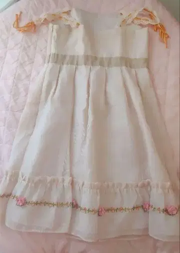 JILLSTUART 질스튜어트 베이지 슬리브리스 원피스