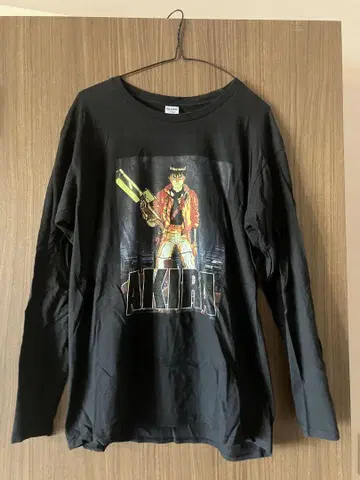 AKIRA 아키라 롱T