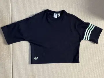 adidas 크롭 티셔츠 XS 블랙
