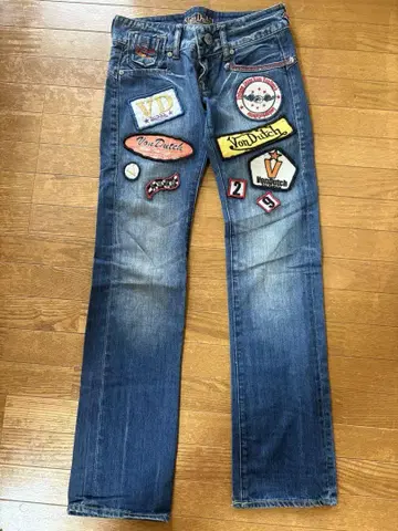 Von Dutch 패치 데님 팬츠
