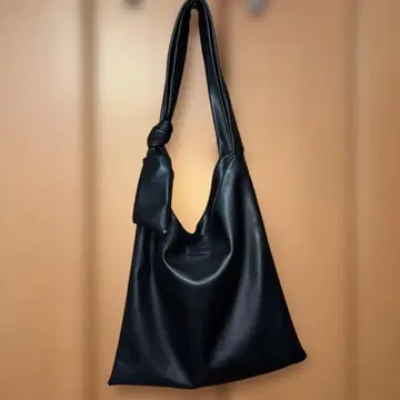 [즉시 구매 가능] tk.TAKEO KIKUCHI 기믹 숄더백