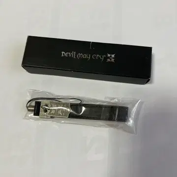 Devil May Cry 스트랩 블랙 박스형 3