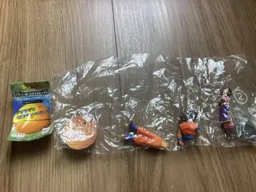 [미개봉 BP 첨부] 드래곤볼 캡슐 손오공과 치치 피규어
