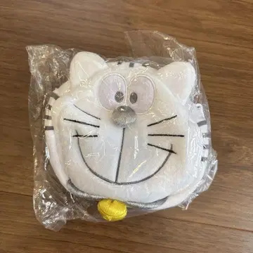도라노몬 힐즈 토라노몬 볼 파우치 (도라에몽)